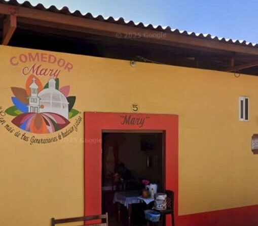 Reportan cobros elevados y mala atención en el comedor “Mary”, ubicado a un costado del mercadode #Tlacolula #Oaxaca Reportan cobros elevados y mala atención en el comedor “Mary”, ubicado a un costado del mercadode #Tlacolula #Oaxaca